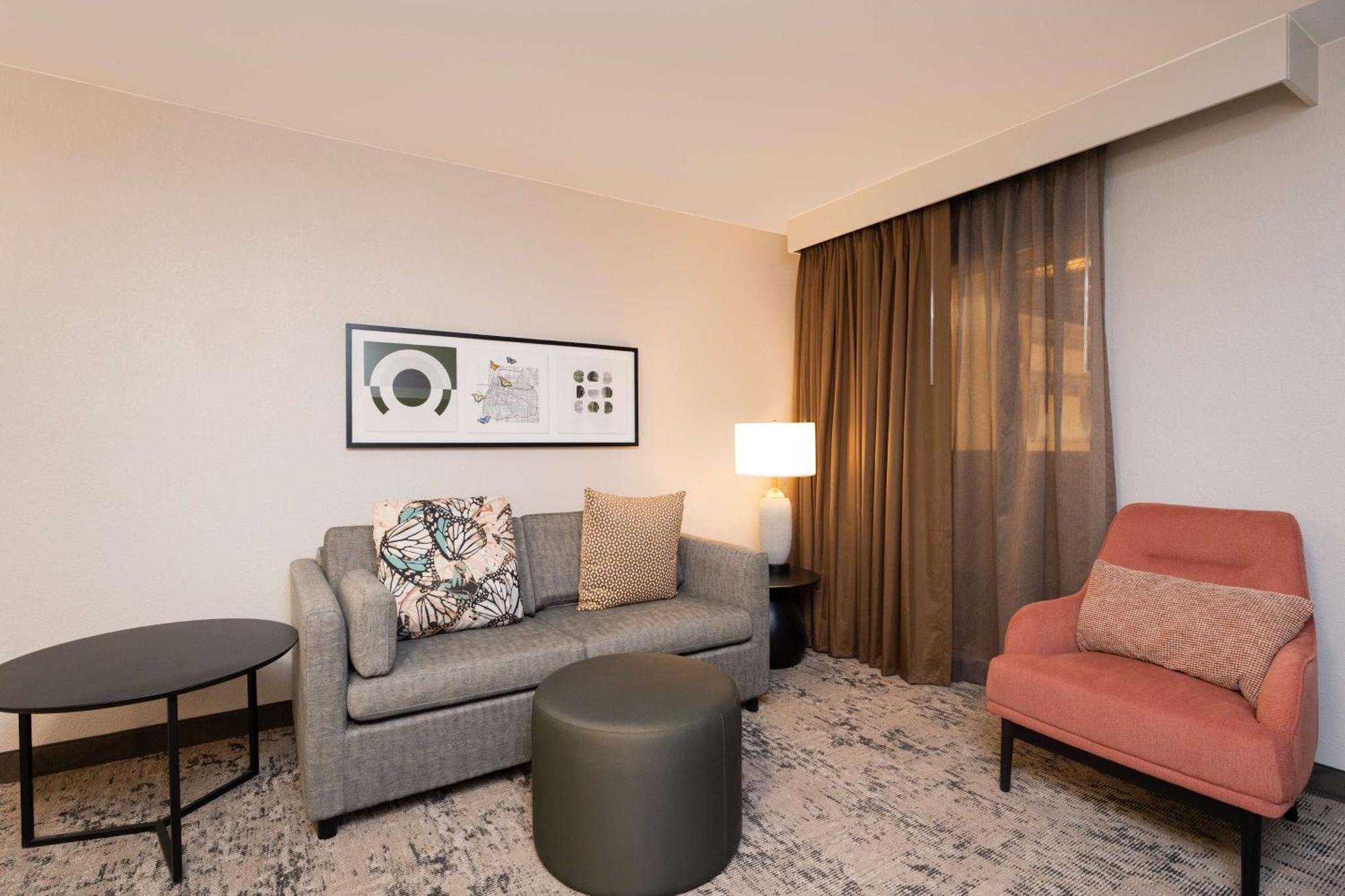 Embassy Suites By Hilton Memphis East Germantown Area Eksteriør bilde